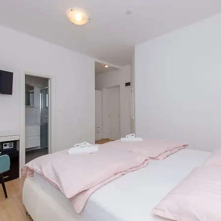 And Columbo Σπλιτ