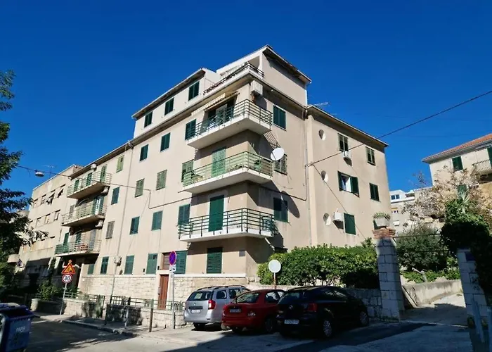 And Columbo * سبليت